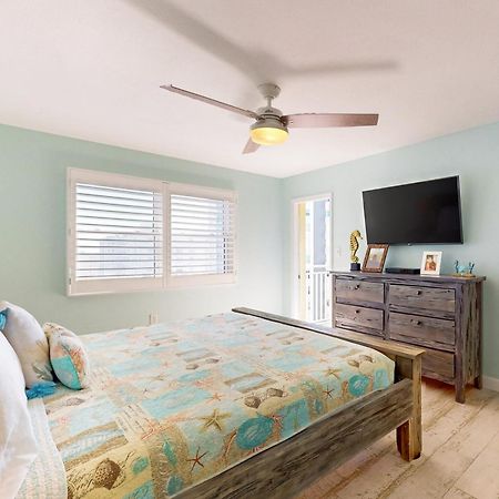 Anglers Cove 602 Lägenhet St. Pete Beach Exteriör bild